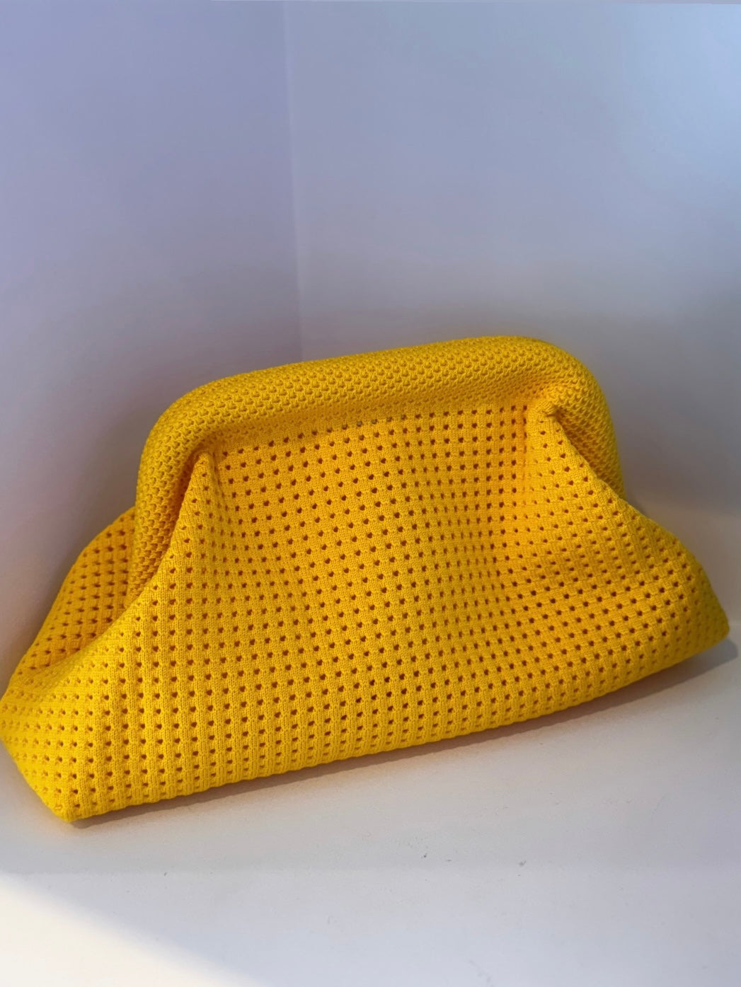 Pochette à trou