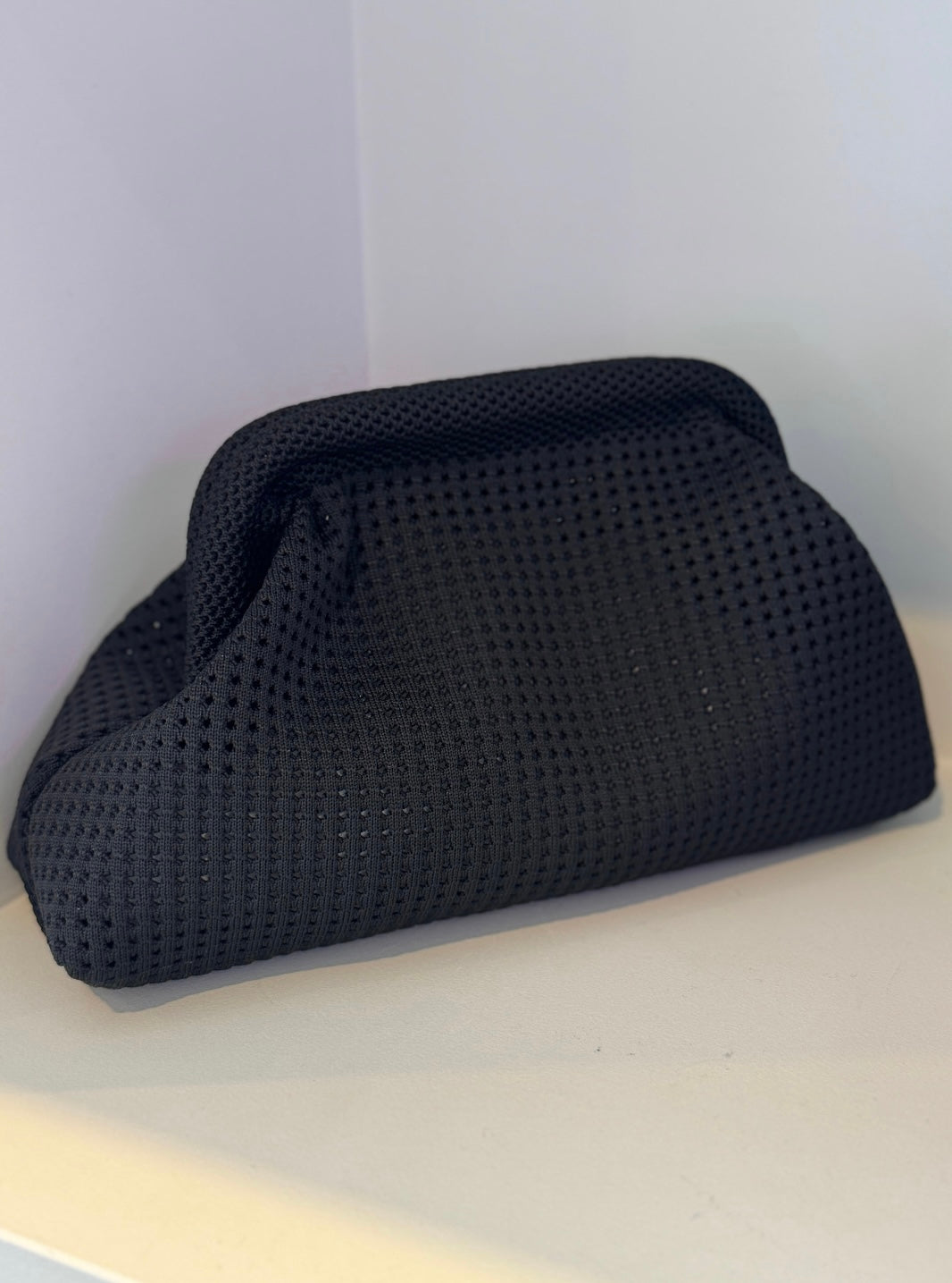 Pochette à trou