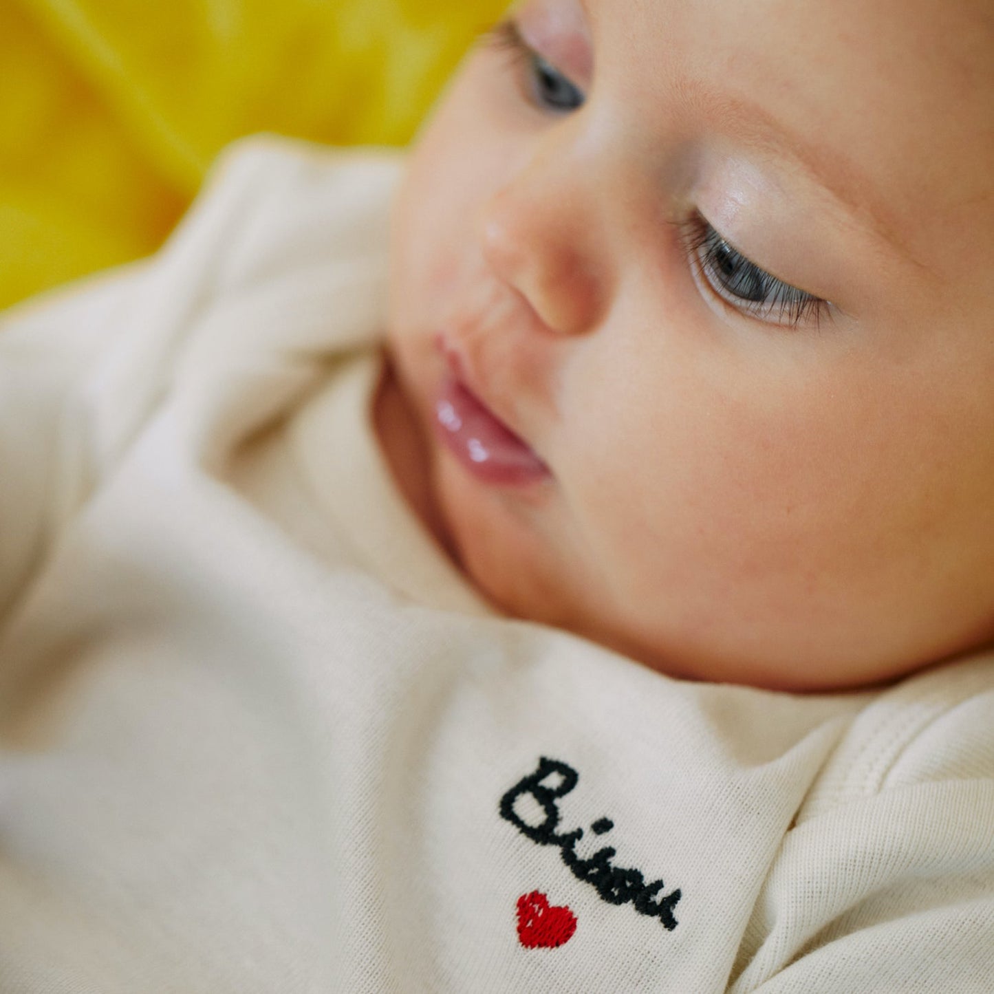 Body brodé Bisou