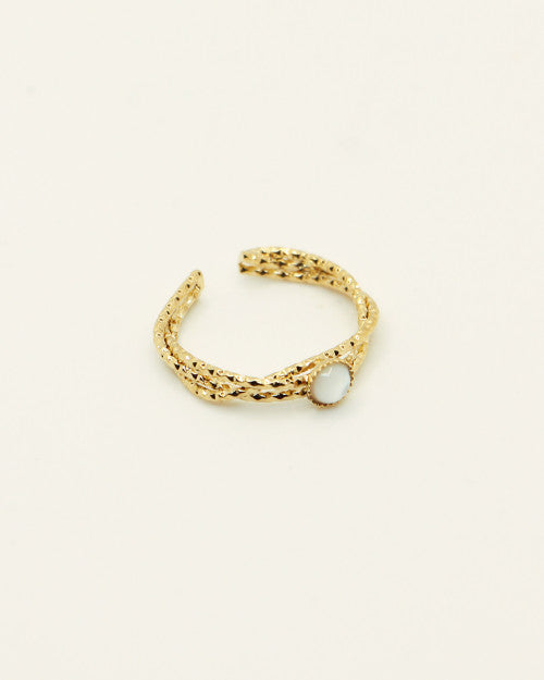Bague Nilaï torsadée ornée pierre nacre