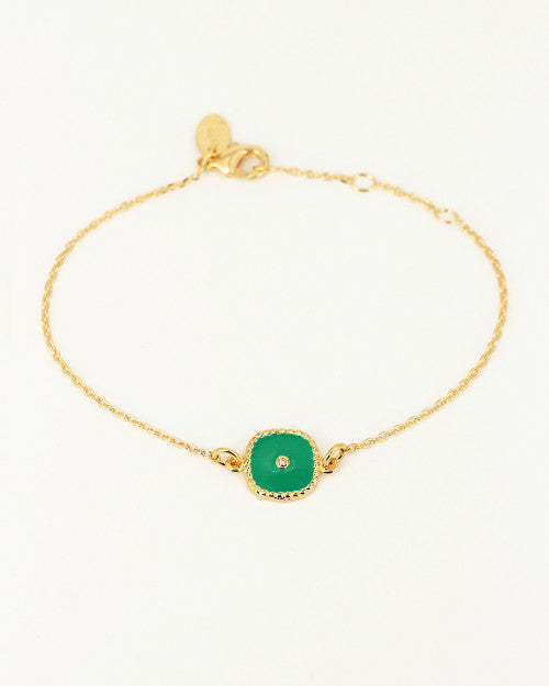 bracelet fin bélize avec medaille carrée verte