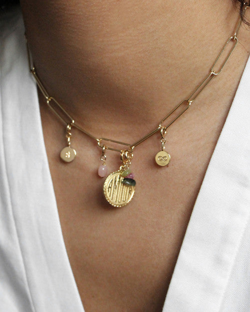 Collier à maille xl avec charms amovibles