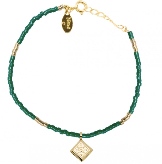 Bracelet Nilaï perles miyuki vertes et orné pendentif carré