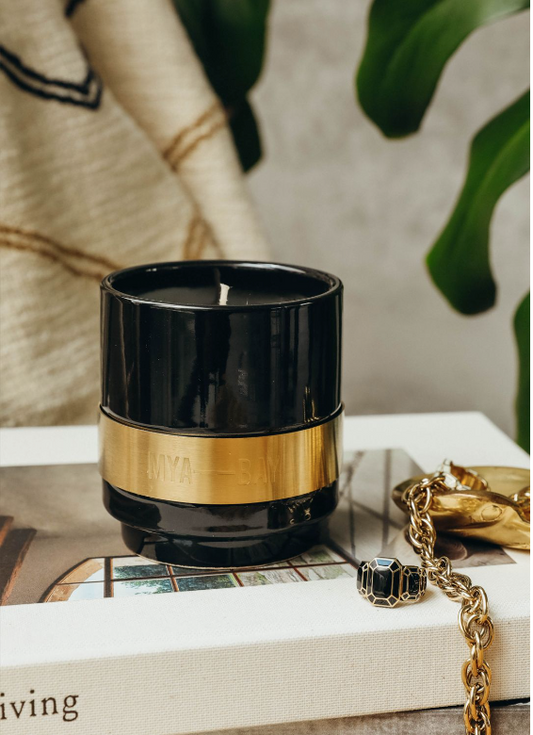 Bougie - Addicted to black