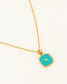 collier bélize de chez nilai à médaille carrée bleue
