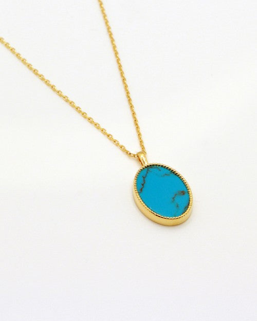 Collier Nilaï chaine fine pendentif grande pierre naturelle plate turquoise
