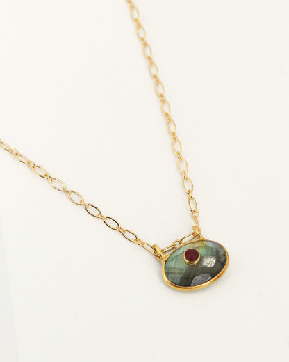 collier à mailles fines et pierre naturelle labradorite