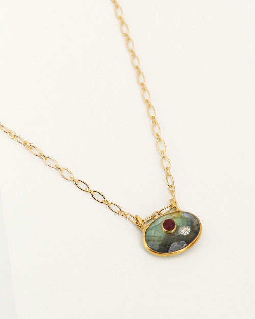 collier à mailles fines et pierre naturelle labradorite