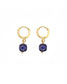 Petites boucles d’oreilles ornées d’une pierre semi-précieuse carrée agate bleue